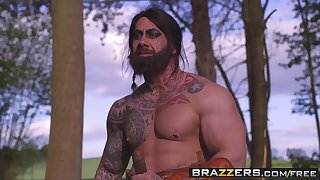 Brazzers - Storm Of Kings 